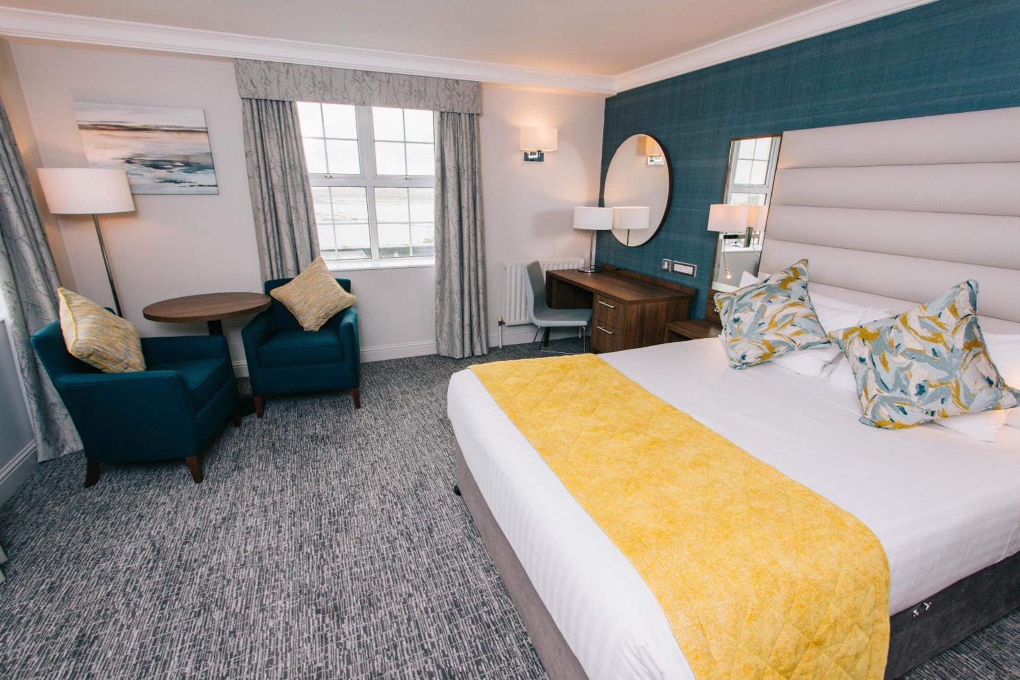 Grand Hotel Malahide Kültér fotó